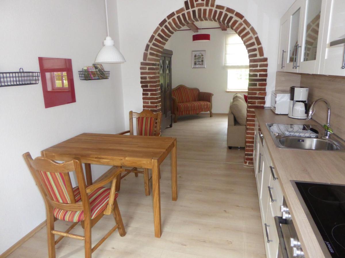 Ferienwohnung Elise Im Gulfhof Am Kanal Grossefehn ภายนอก รูปภาพ
