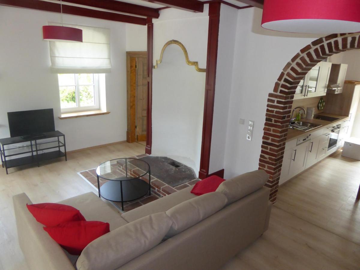 Ferienwohnung Elise Im Gulfhof Am Kanal Grossefehn ภายนอก รูปภาพ
